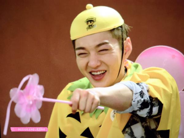 changsub fansign amber 