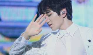 kpop male idol pretty hands