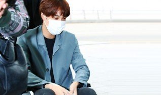 exo-kai-krystal-airport